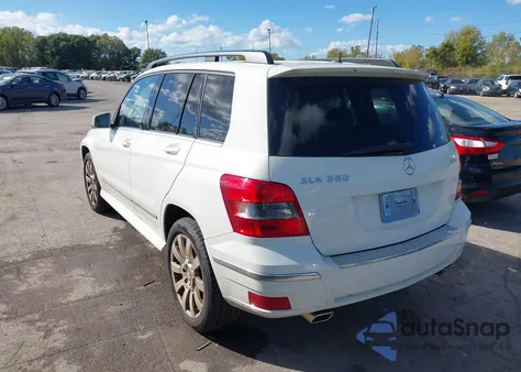 2010 Mercedes-Benz Glk 350 4Matic z USA, uszkodzony, nr VIN WDCGG8HB9AF457154